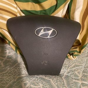 2011-2014 Hyundai sonata driver side steering wheel airbag